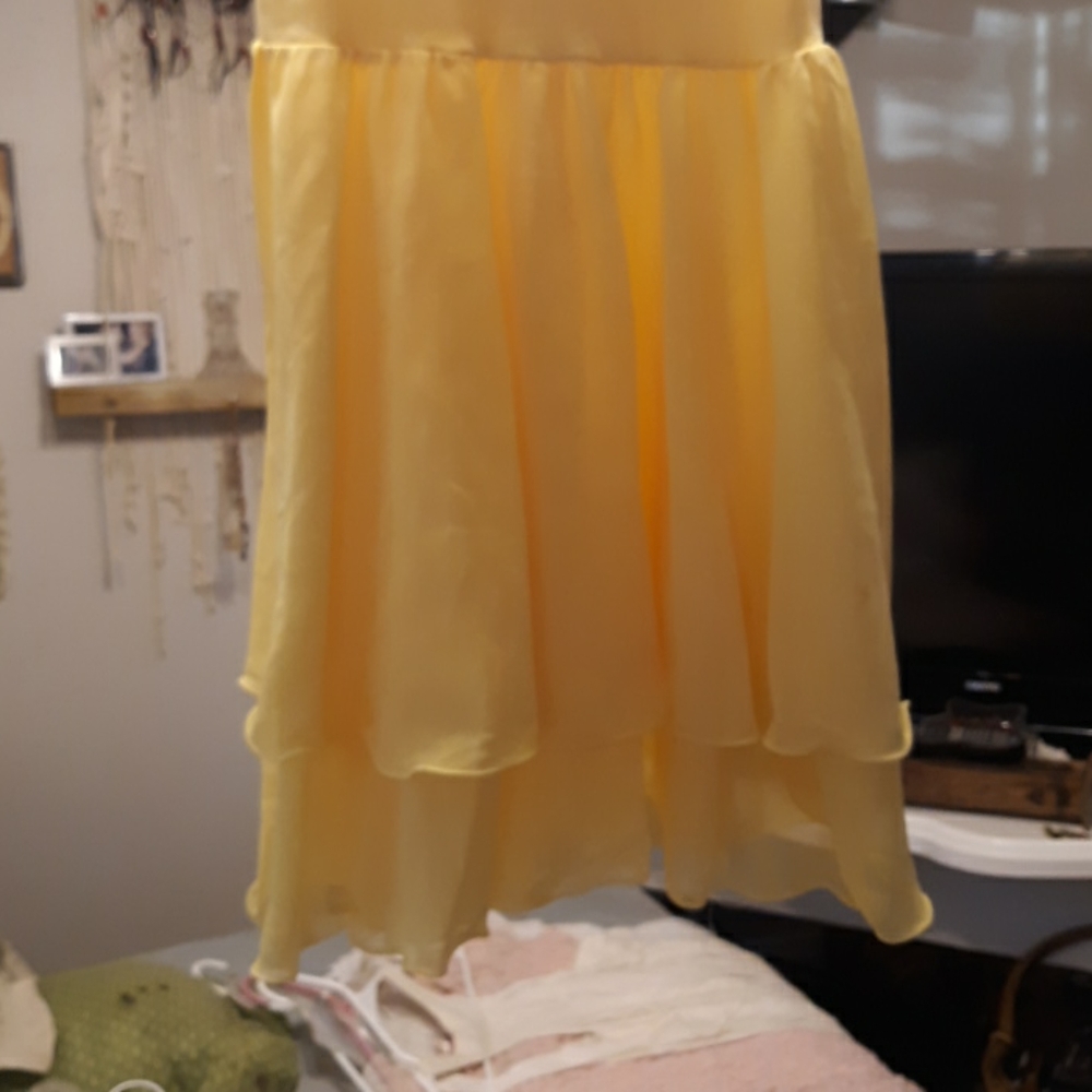 Dress - Picture 3 of 3